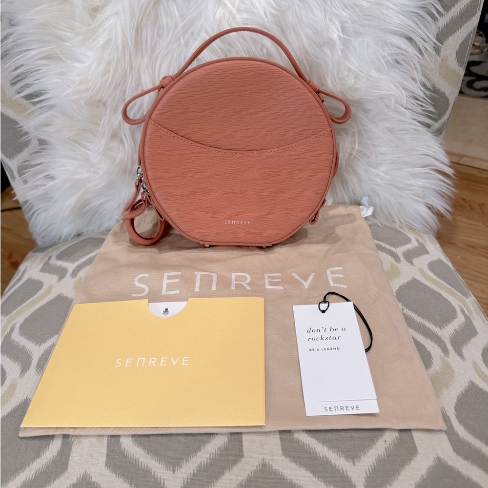 -SOLD- 🔥 NWOT Senreve Circa bag